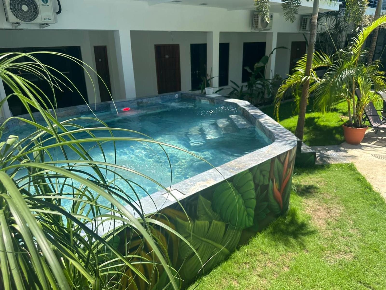 Private Fully Furnished Home At Wide Mouth Frog Hostel Quepos Eksteriør billede